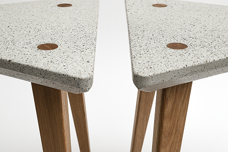 Pallbord i ek och betong