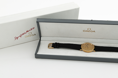 Edition Luxe Omega Armbandsur 18K 