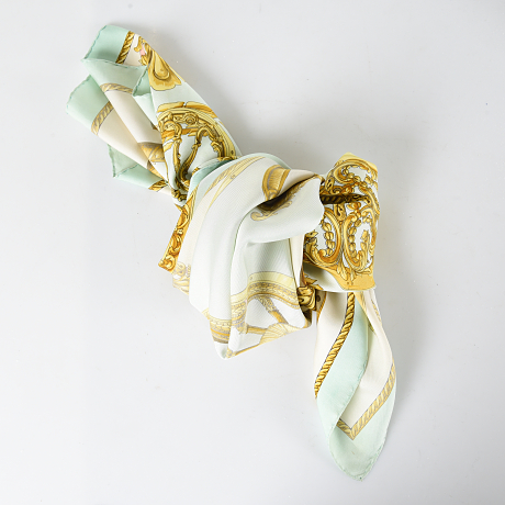 Hermès scarf