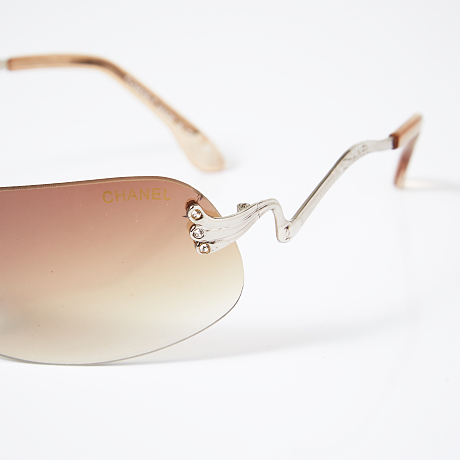 Chanel solglasögon