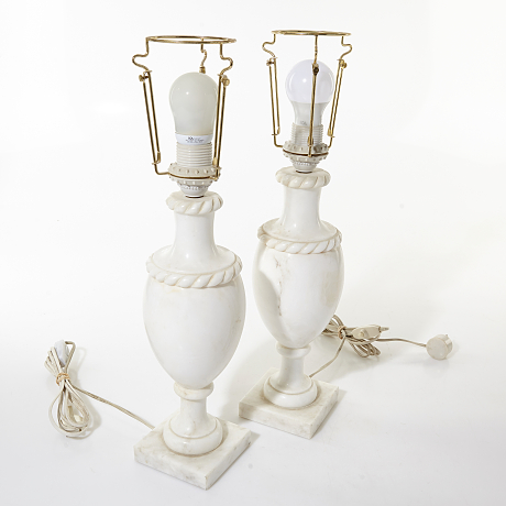 Bordslampor alabaster