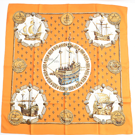 Hermès scarf