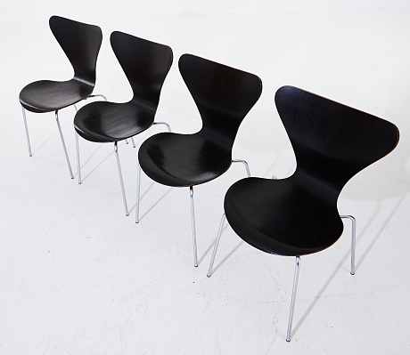 ARNE JACOBSEN Sjuan