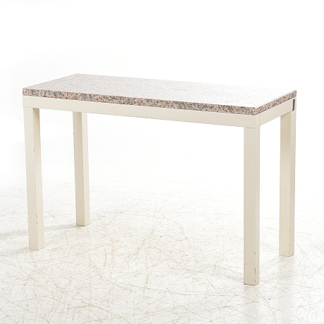 Bord med marmorskiva 1900-tal