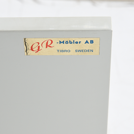 Sideboard gustaviansk stil